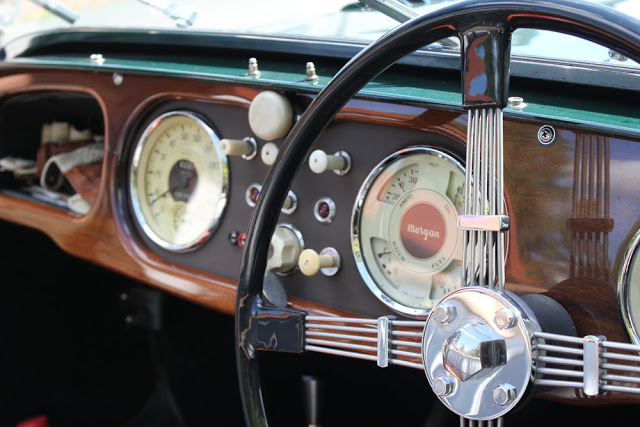 Cockpit eines originalen Morgan