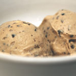 Rezept für Gianduja-Stracciatella-Eis nach Lebovitz | moeyskitchen.com