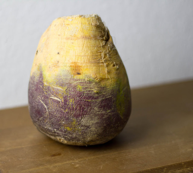 Winter vegetarisch: Steckrüben-Kartoffel-Eintopf mit Rosenkohl - moey&amp;#39;s ...
