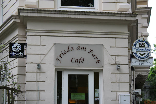 Kulinarischer Reisebericht Hamburg - moey's kitchen foodblog Das Café Frieda am Park in Hamburg-Altona