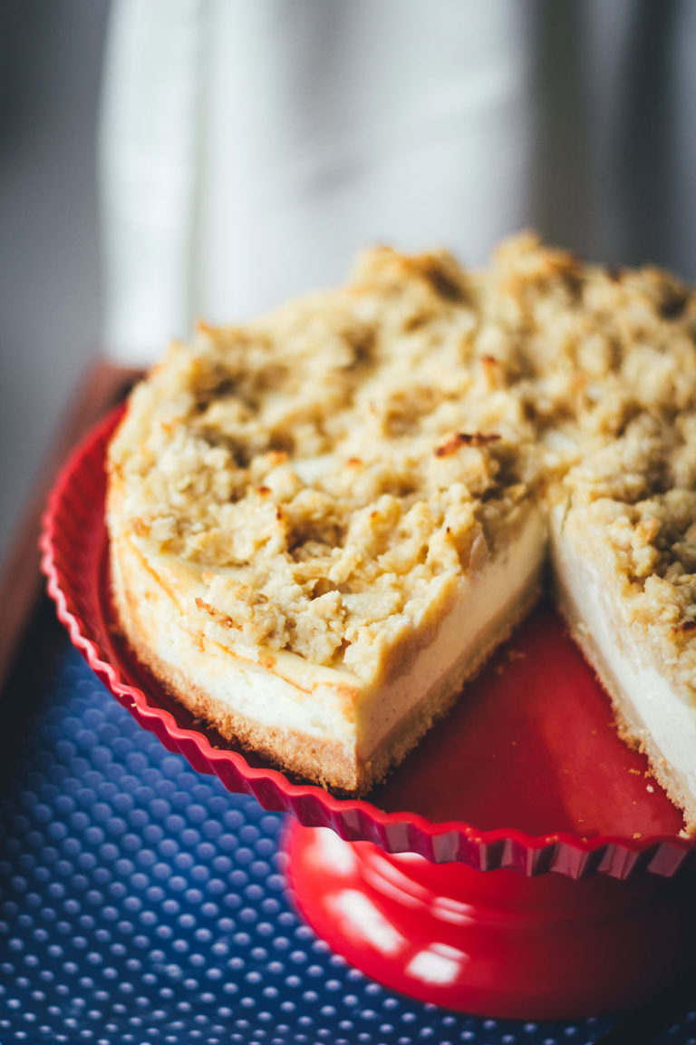 Vanille-Cheesecake mit Apfel-Streuseln - moey&amp;#39;s kitchen foodblog