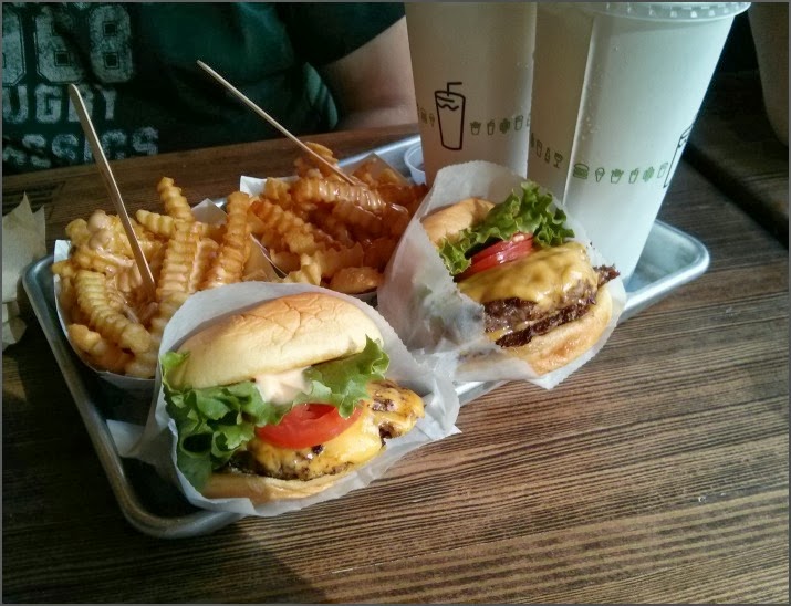 Shake Shack, Burger, Hamburger, Manhattan, 8th Ave, New York, USA