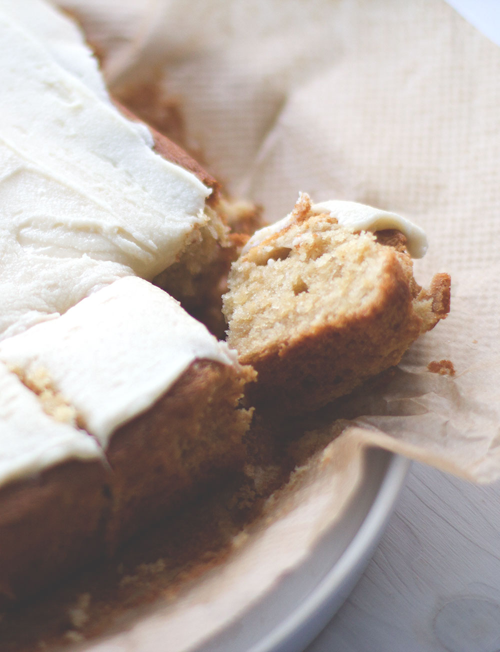 Ahornsirup-Kuchen mit Ahornsirup-Icing nach Martha Stewart von moeyskitchen.com