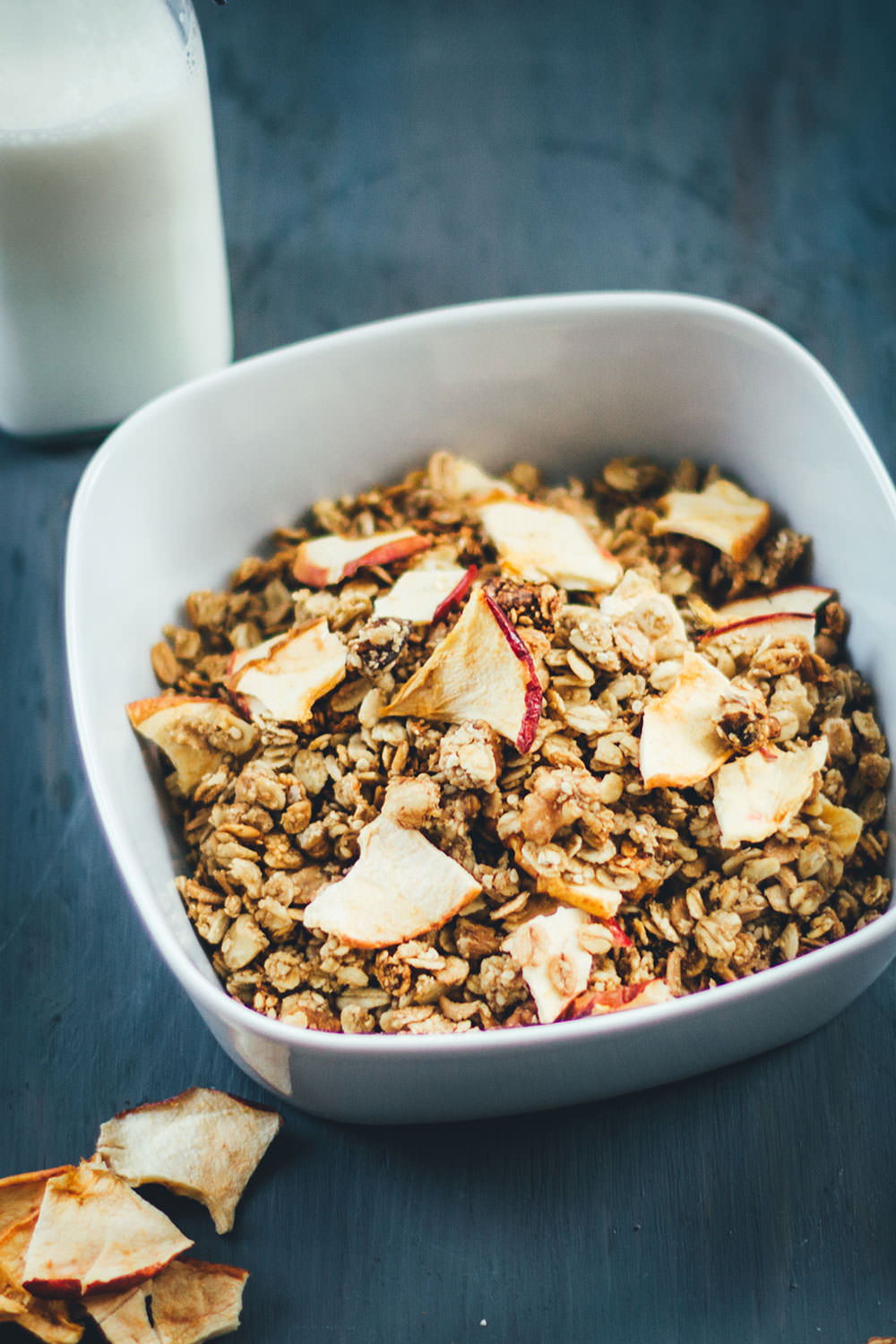 Apfel-Zimt-Granola mit Walnüssen - moey&amp;#39;s kitchen foodblog