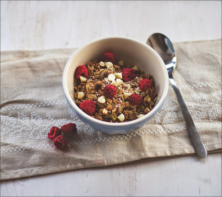 MÜSLI DER WOCHE: SELBSTGEMACHTES KNUSPERMÜSLI - HEUTE: Himbeer ...