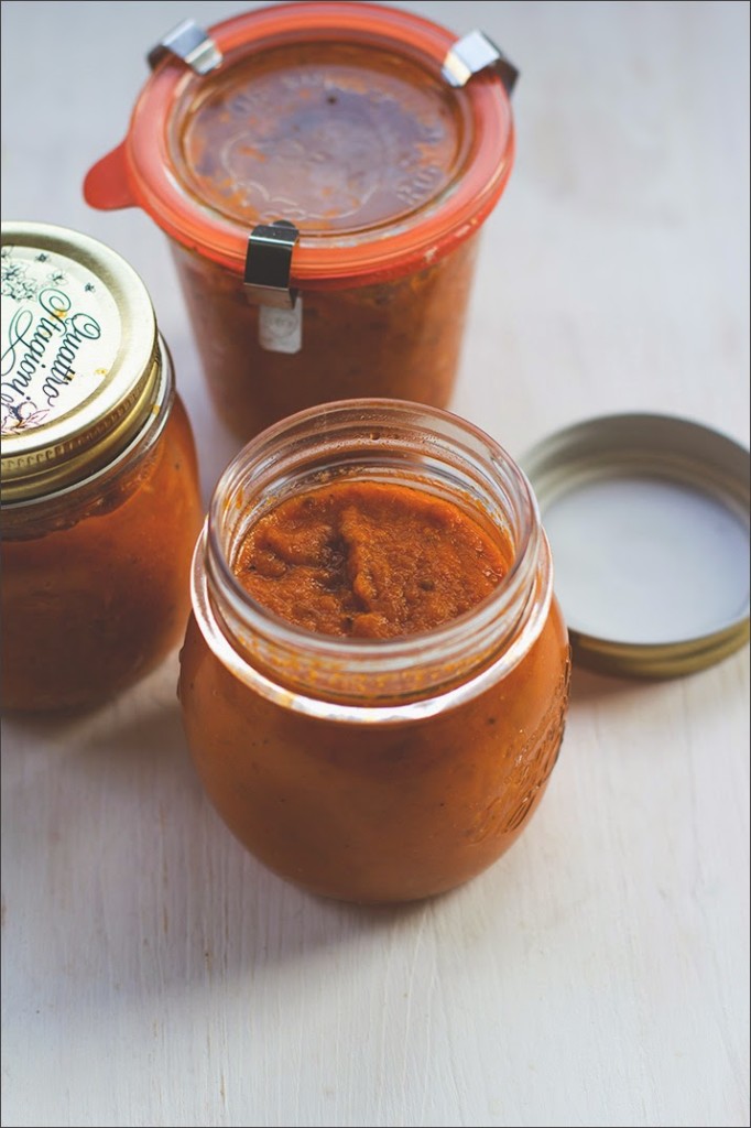 Rösttomatensauce aus dem Ofen | Ofentomatensauce eingekochte Tomatensauce aus dem Ofen im Glas