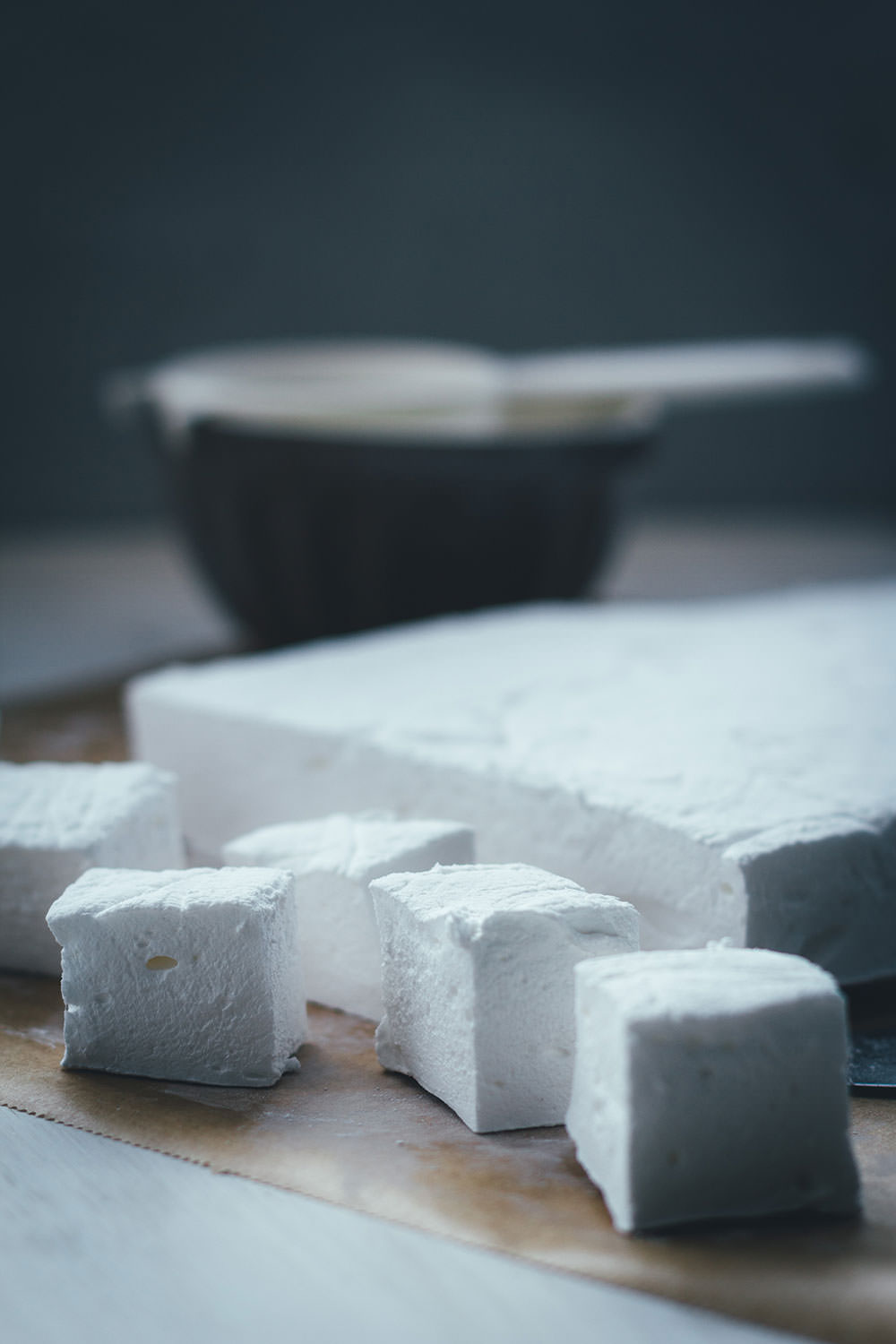 Rezept für selbst gemachte Marshmallows | DIY Mäusespeck | moeyskitchen.com #marshmallows #mäusespeck #diy #selbstgemacht #homemade #grundrezept #foodblogger #rezepte