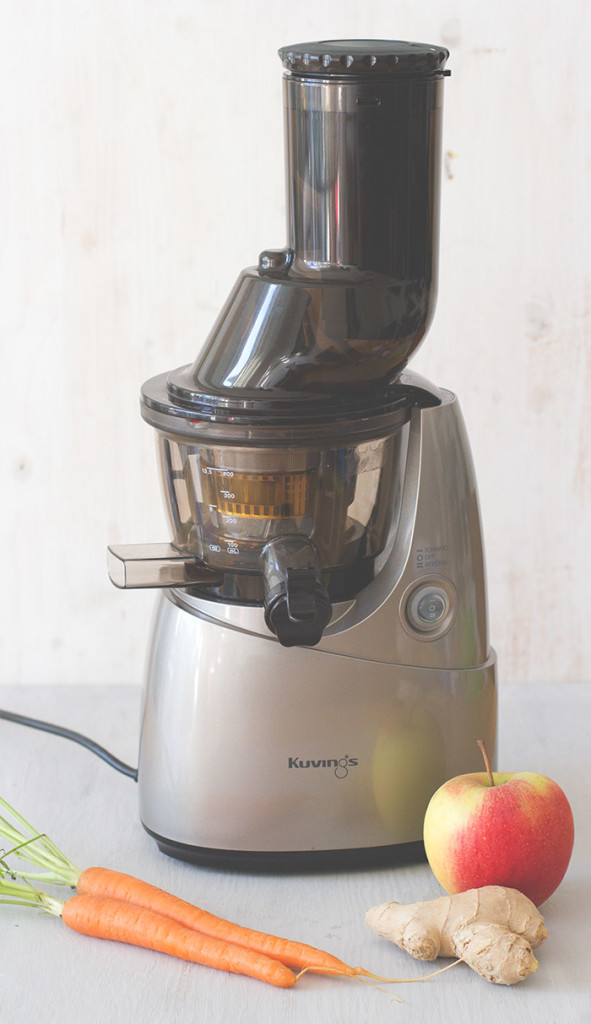 Vorstellung des Kuvings Whole Slow Juicer und Rezept für Karotten-Apfel-Ingwer-Saft