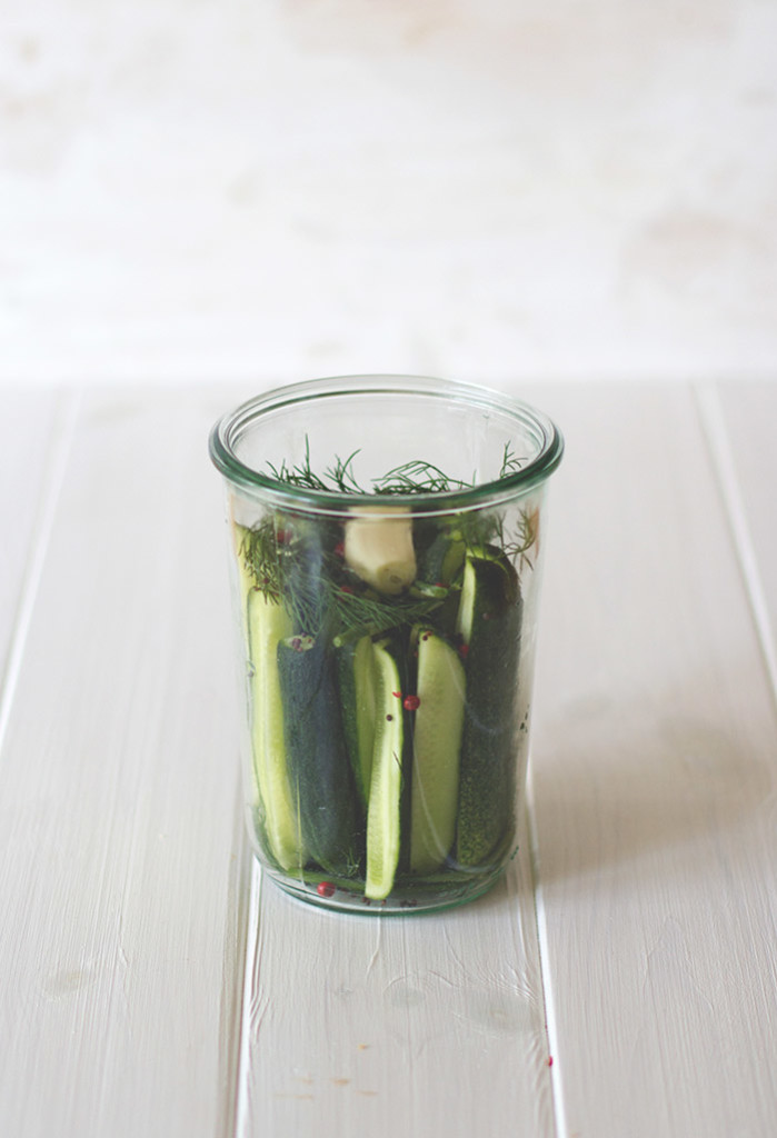 Rezept für eingelegte Gurken bzw. hausgemachte Gewürzgurken - als süßsaure Gurken oder Salzgurken Rezept für eingelegte Gurken bzw. hausgemachte Gewürzgurken - als süßsaure Gurken oder Salzgurken