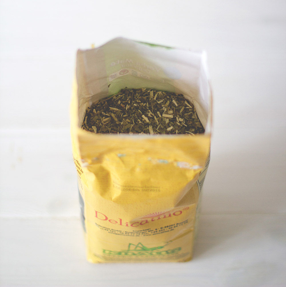 Homemade Mate Eistee - Hipsterlimo ganz einfach für zu Hause selber machen aus Mate Tee Homemade Mate Eistee - Hipsterlimo ganz einfach für zu Hause selber machen aus Mate Tee