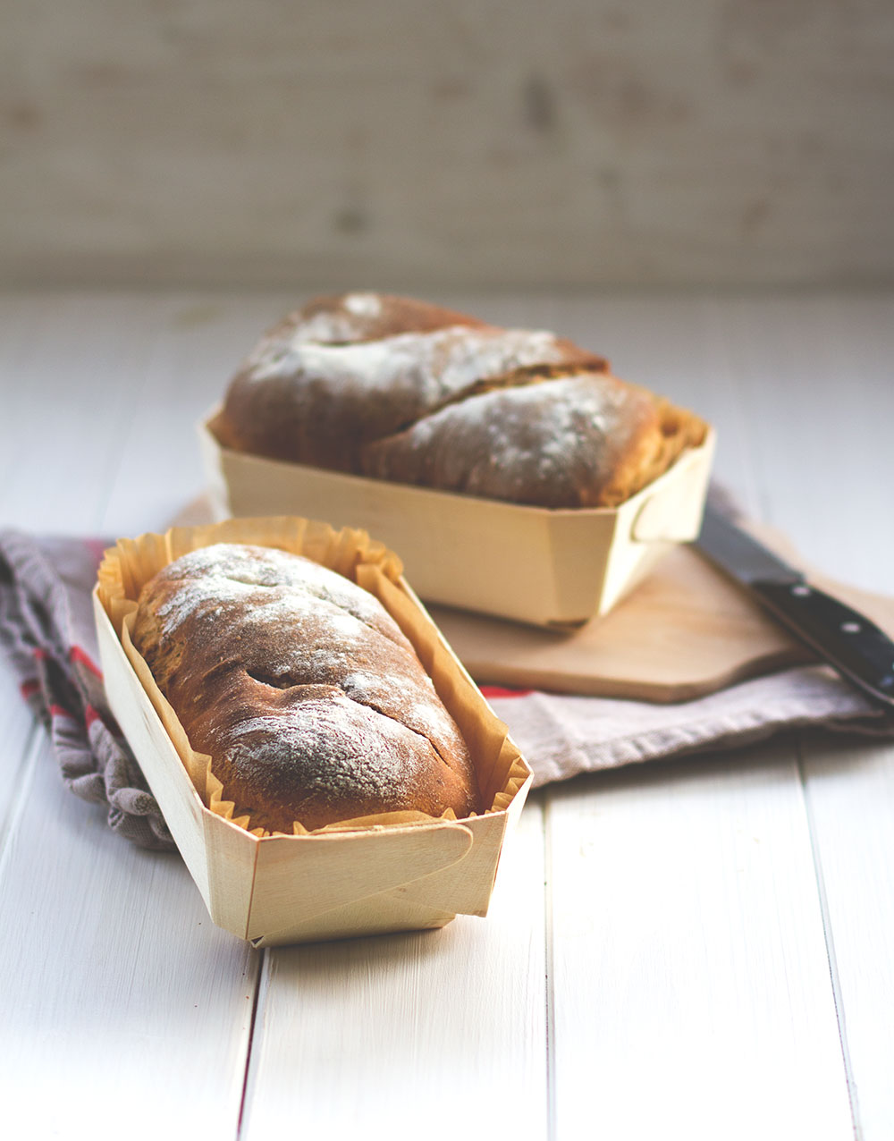 Spiral Seed Loaf - Kastenweißbrot mit knusprigem Swirl - moey&amp;#39;s kitchen ...