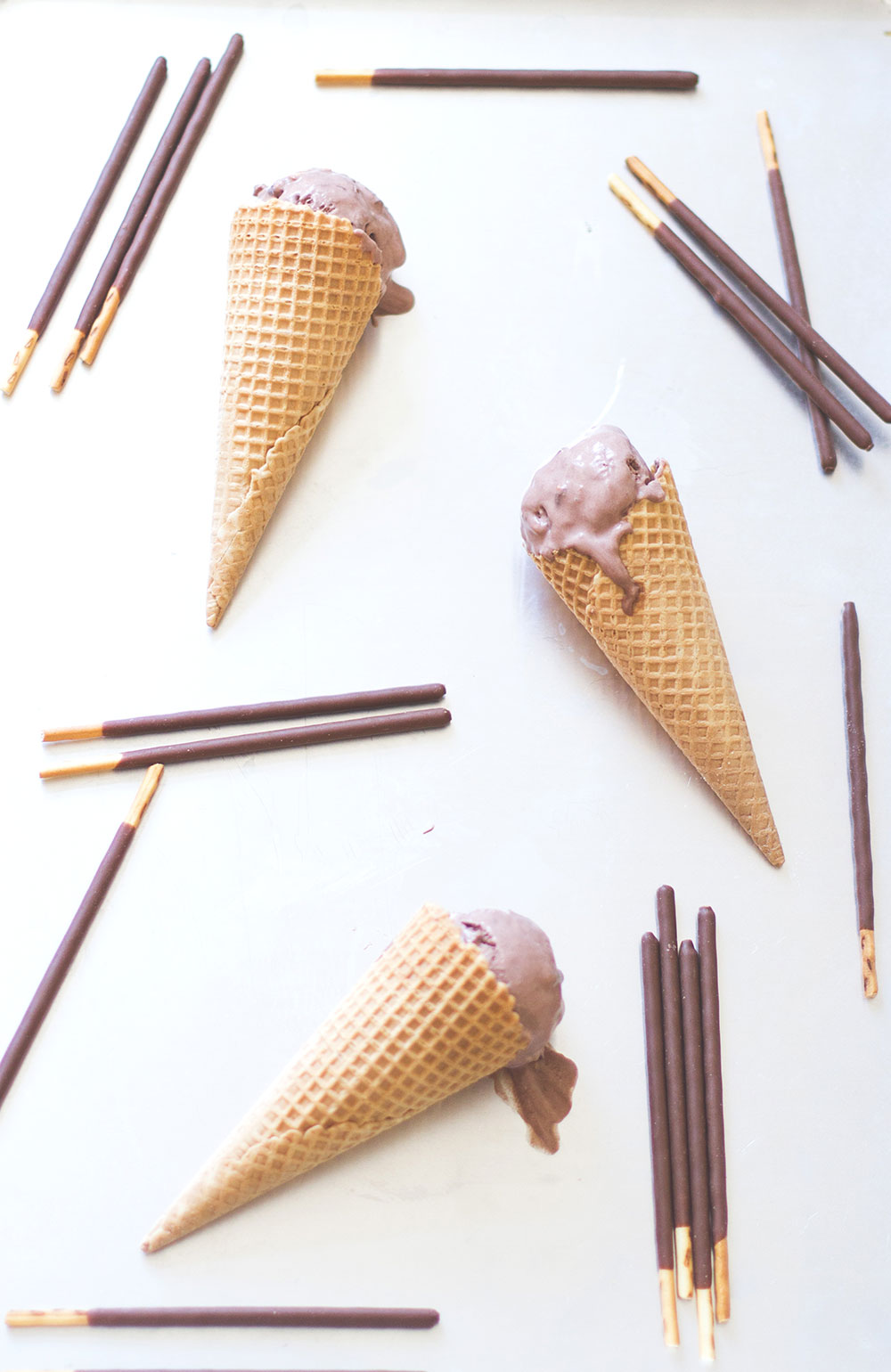 Leckeres Mikado-Schoko-Eis aus MIKADO Sticks von moeyskitchen.com