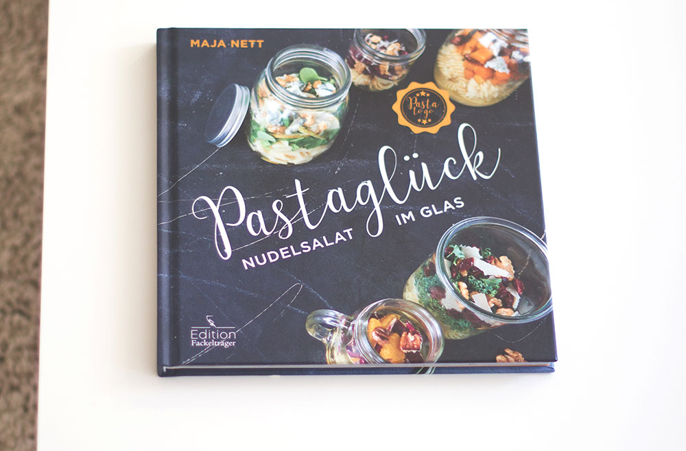 Kochbuch: Pastaglück - Nudelsalat im Glas von Maja Nett von moeyskitchen.com