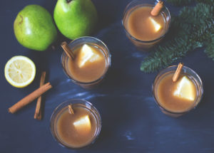 Rezept für leckeren alkoholfreien Birnen-Punsch als Weihnachts-Quickie von moeyskitchen.com
