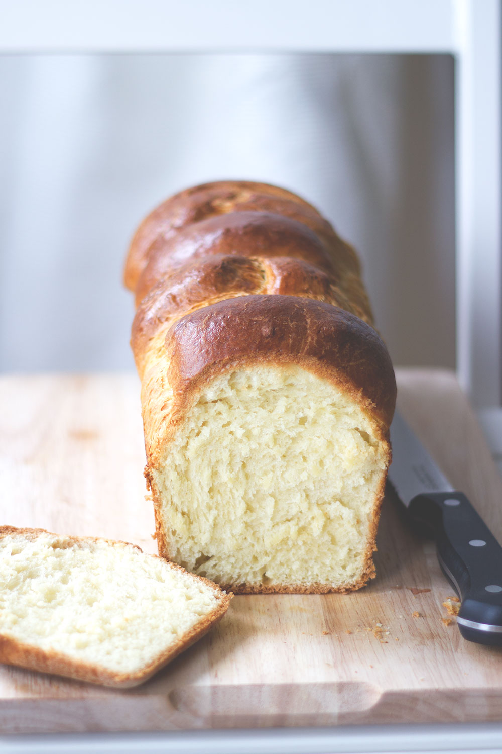 Rezept für Brioche | französisches Brot, super buttrig und locker mit Hefeteig | moeyskitchen.com #brioche #brot #brotbacken #französisch #frühstück #sonntagsfrühstück #grundrezept #selbstgemacht #backen #foodblog #rezept