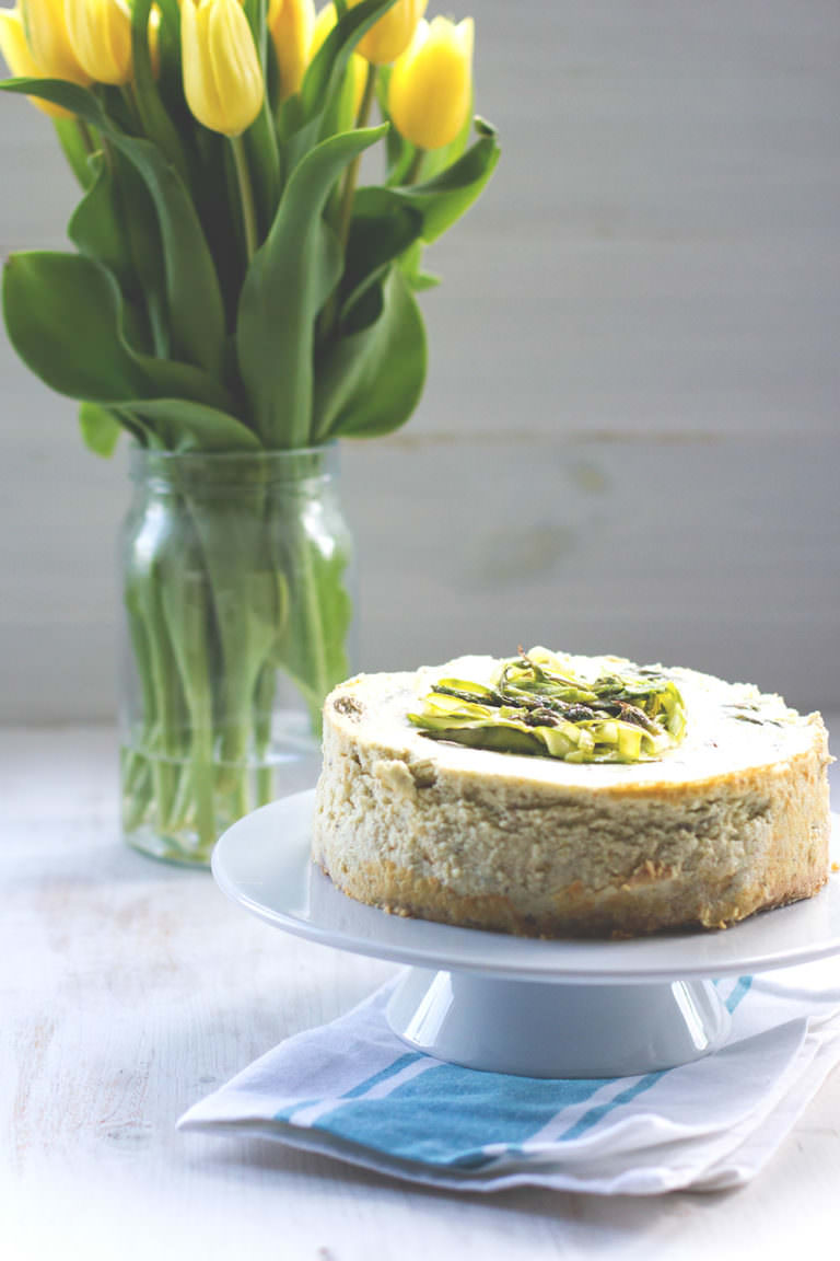 Herzhafter Spargel-Cheesecake aus dem Varoma (Thermomix-Rezept) - moey ...