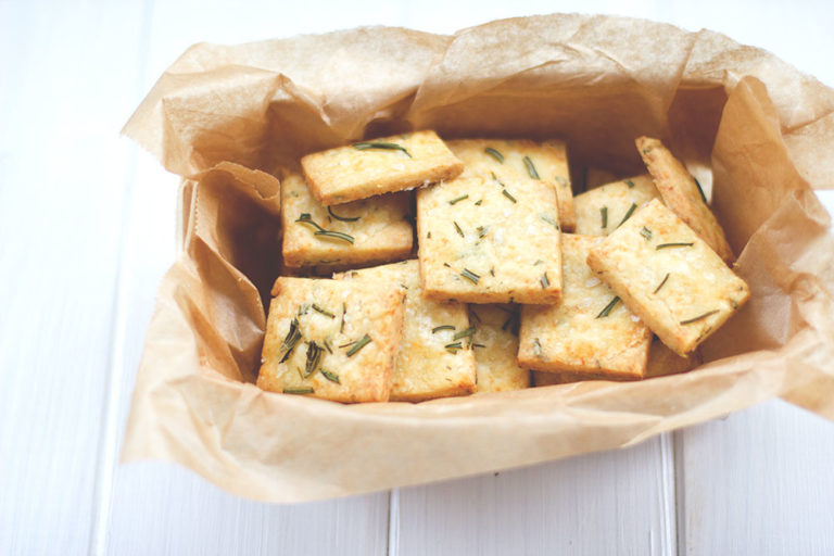 Herzhaftes Shortbread mit Cheddar und Rosmarin - moey&amp;#39;s kitchen foodblog