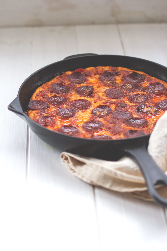 Pan Pizza 2.0 - moey's kitchen foodblog