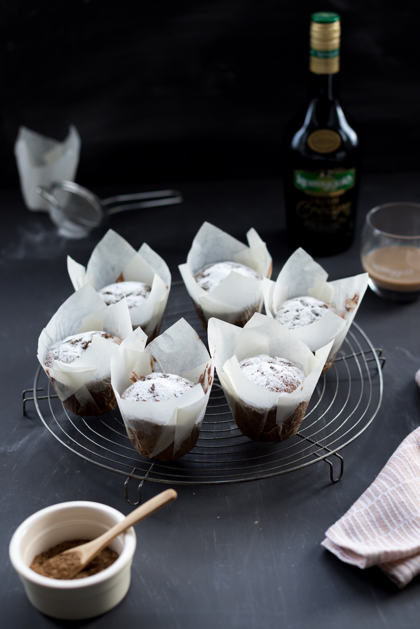 Rezept für adventliche Lebkuchen-Muffins mit Kerrygold Irish Cream | moeyskitchen.com