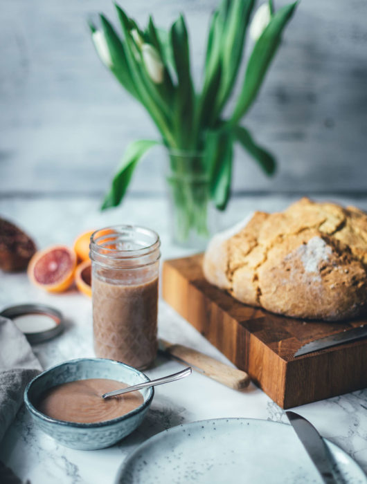 Rezepte für Soda Bread und Blood Orange Curd | British Breakfast | The Sunday Breakfast Club | moeyskitchen.com #sodabread #brot #curd #bloodorangecurd #blutorangencurd #frühstück #sonntagsfrühstück #breakfast