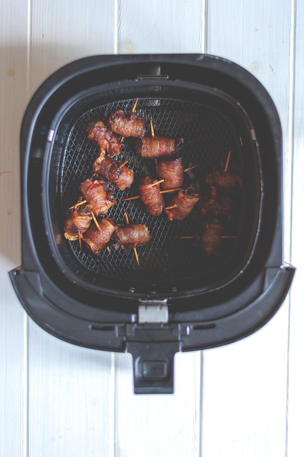 Datteln im Speckmantel aus dem Airfryer - moey&amp;#39;s kitchen foodblog
