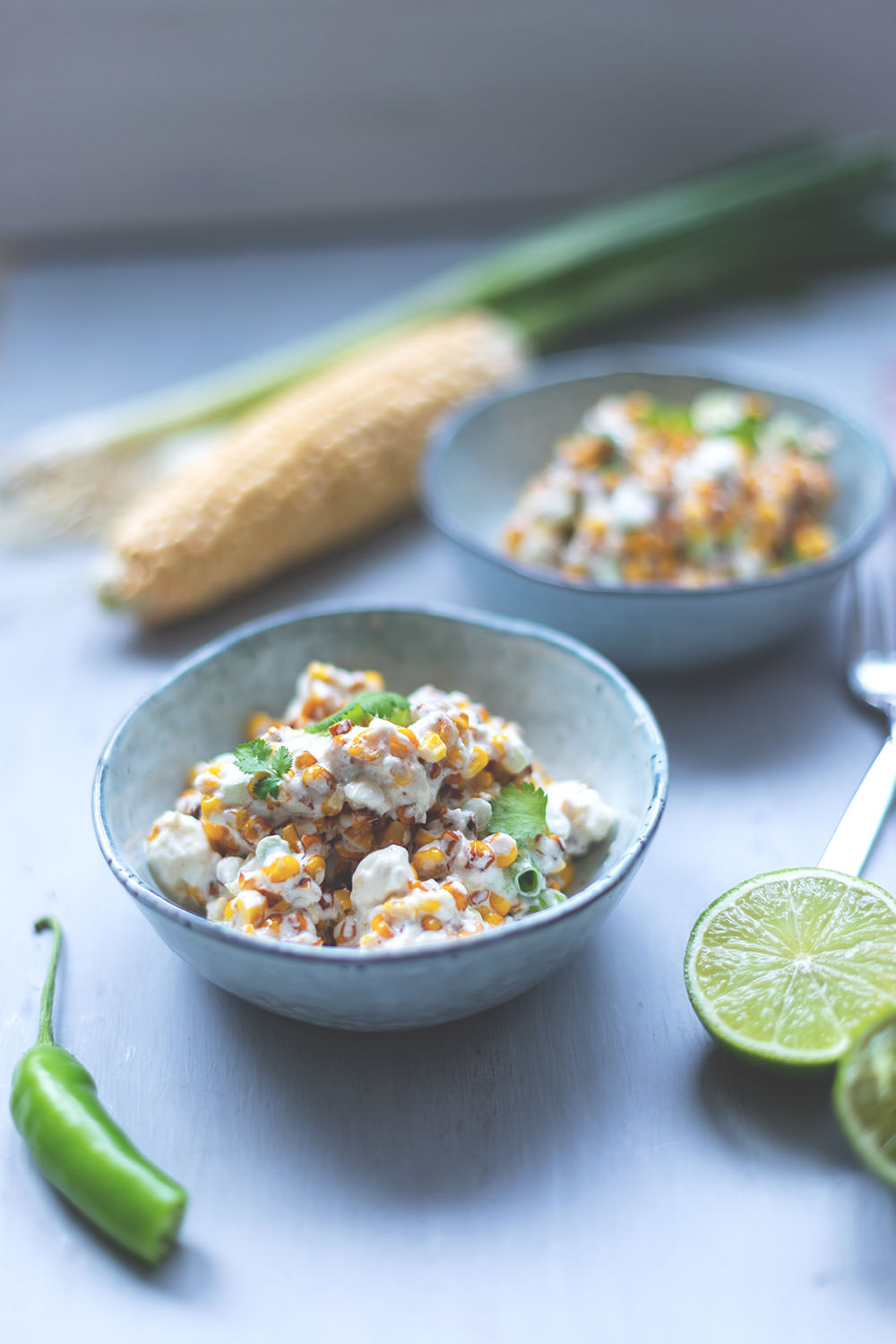 Rezept für mexikanischen Maissalat (Esquites) | moeyskitchen.com #maissalat #cornsalad #esquites