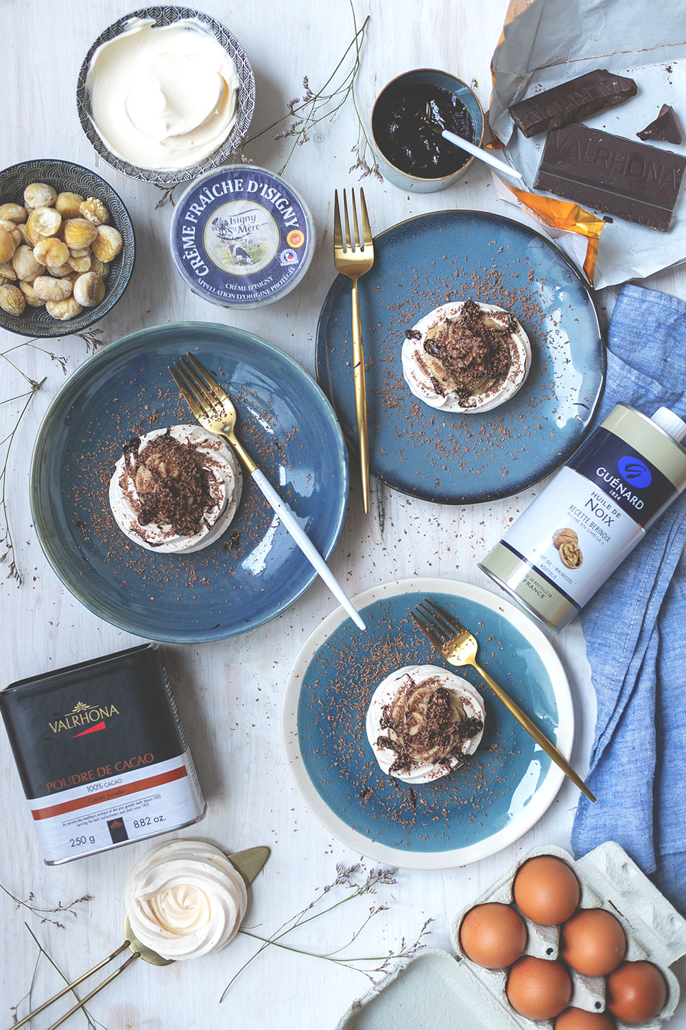 Baisers mit Maronencreme und Schokoladensauce #francebonappetit - moey ...