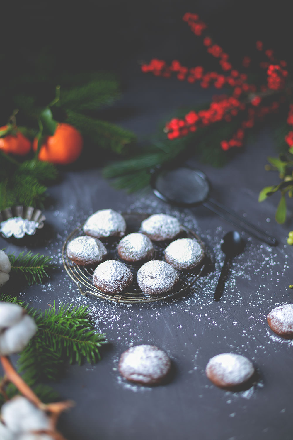 Rezept für schnelle, knusprige Espresso-Walnuss-Kekse | super einfach und schnell - so wird Weihnachten entspannt! | moeyskitchen.com #weihnachtsplätzchen #weihnachtskekse #cookies #plätzchen #rezepte #foodblog #weihnachten