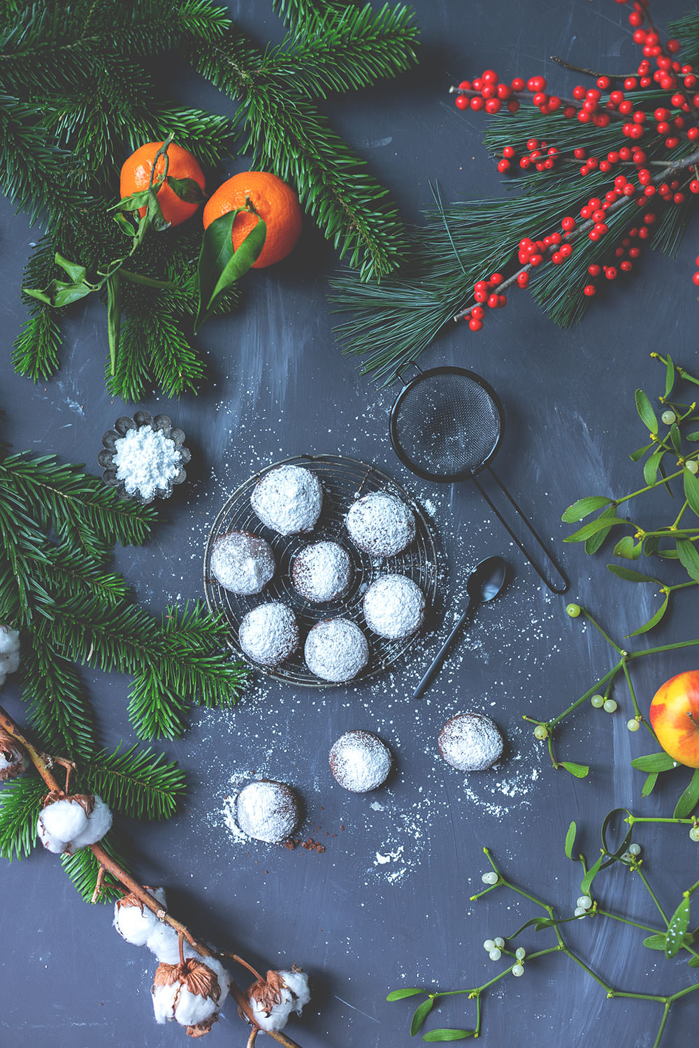 Rezept für schnelle, knusprige Espresso-Walnuss-Kekse | super einfach und schnell - so wird Weihnachten entspannt! | moeyskitchen.com #weihnachtsplätzchen #weihnachtskekse #cookies #plätzchen #rezepte #foodblog #weihnachten