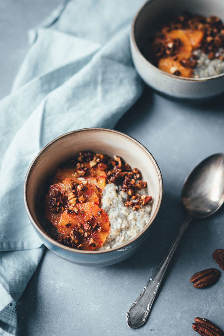 Chia-Porridge mit Pekannuss-Zimt-Crunch und Blutorange - moey&amp;#39;s kitchen ...