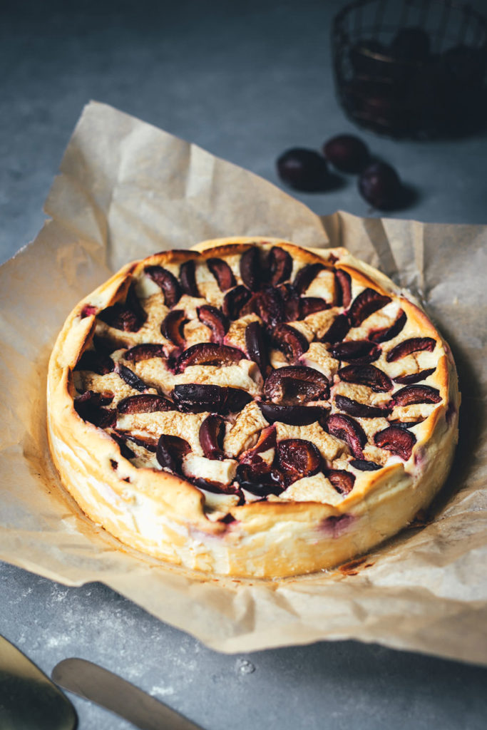 Einfacher Zwetschgen-Käsekuchen ohne Boden - moey&amp;#39;s kitchen foodblog