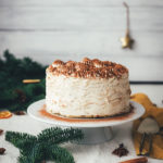 Rezept für Tearamisu Crêpes Torte | Tiramisu trifft Pfannkuchen-Torte | moeyskitchen.com #tearamisu #tiramisu #torte #kuchen #crepe #crepes #crepestorte #crepetorte #pfannkuchentorte #mascarponecreme #kühlschrankkuchen #rezept #foodblog #kuchenbacken