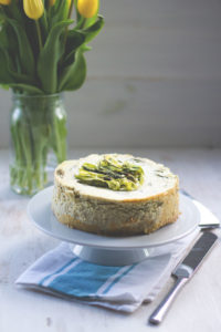 Rezept für Spargel-Cheesecake aus dem Varoma mit Feta und Ricottta | moeyskitchen.com