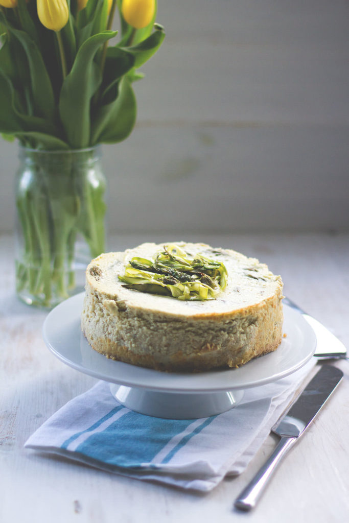 Rezept für Spargel-Cheesecake aus dem Varoma mit Feta und Ricottta | moeyskitchen.com