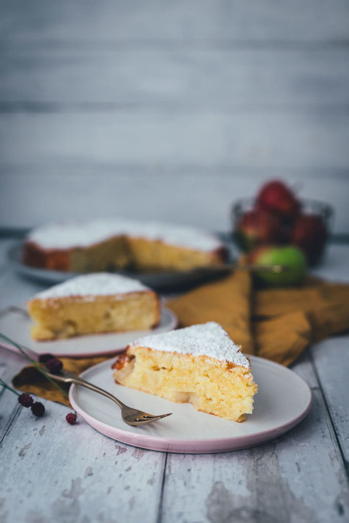 Italienischer Apfelkuchen mit Olivenöl und Ricotta - moey&amp;#39;s kitchen ...