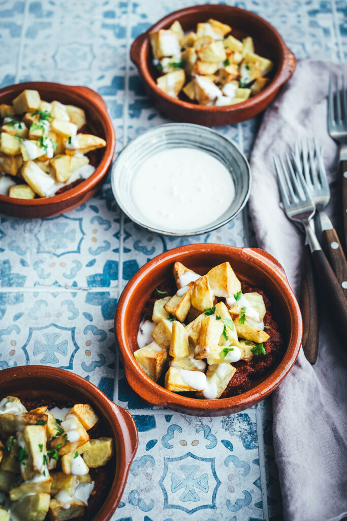 Patatas Bravas aus der Heißluftfritteuse - moey&amp;#39;s kitchen foodblog