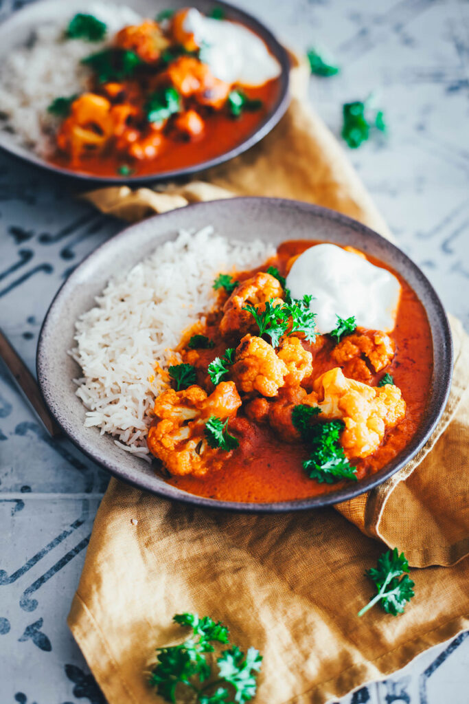 Veggie Butter Chicken – Blumenkohl-Curry - moey&amp;#39;s kitchen foodblog