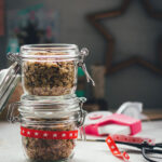 Weihnachtsmüsli Granola als Geschenk aus der Küche